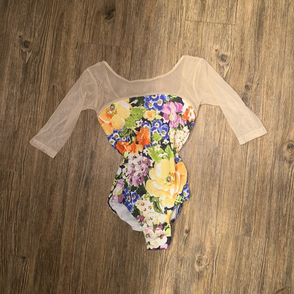 Eleve leotard